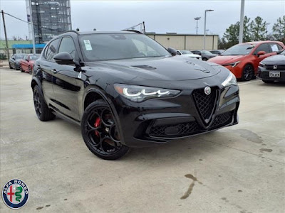 2024 Alfa Romeo Stelvio