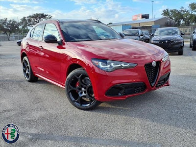 2025 Alfa Romeo Stelvio