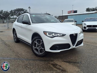 2025 Alfa Romeo Stelvio