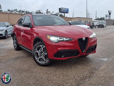 2025 Alfa Romeo Stelvio