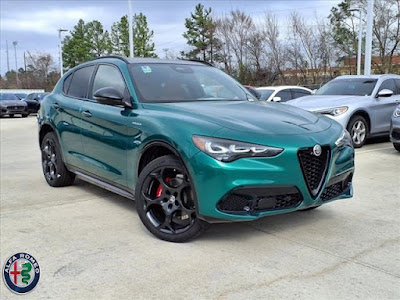 2025 Alfa Romeo Stelvio