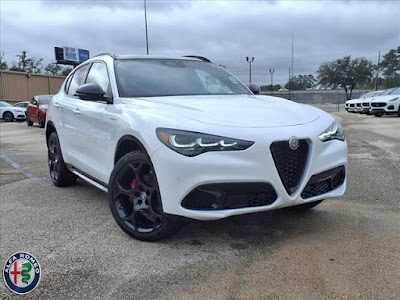 2025 Alfa Romeo Stelvio