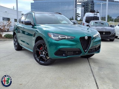 2025 Alfa Romeo Stelvio