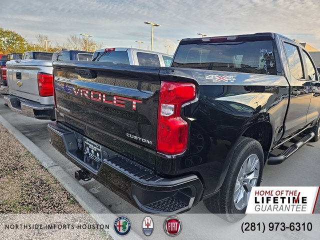2023 Chevrolet Silverado 1500 Custom