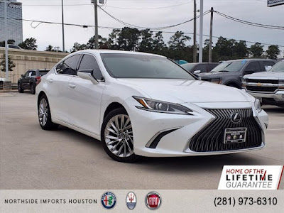 2019 Lexus ES